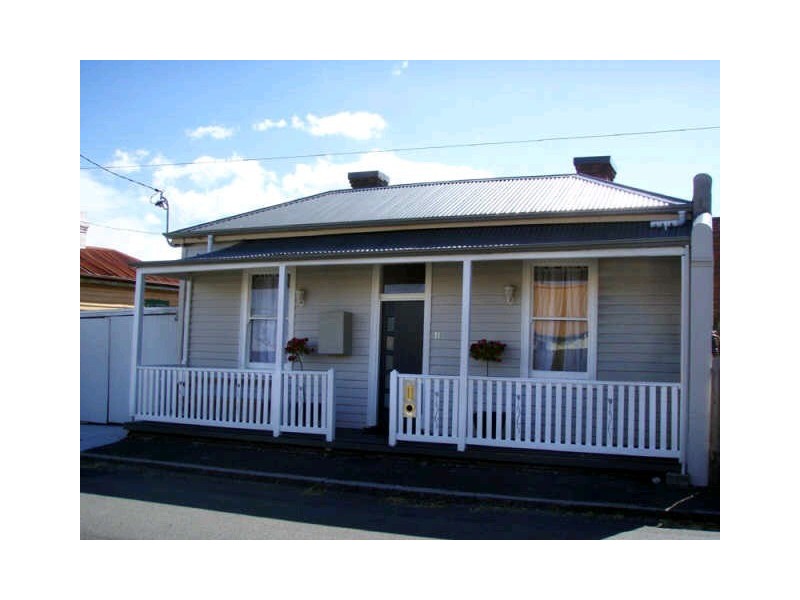 11 Bernard Street, Invermay TAS 7248