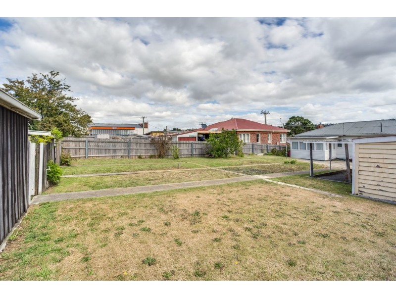 235 Hobart Road, Kings Meadows TAS 7249