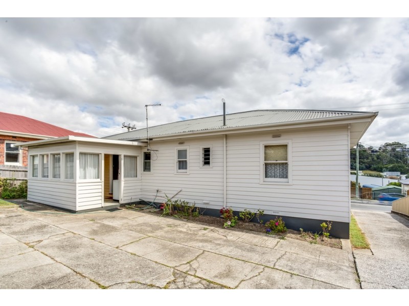 235 Hobart Road, Kings Meadows TAS 7249