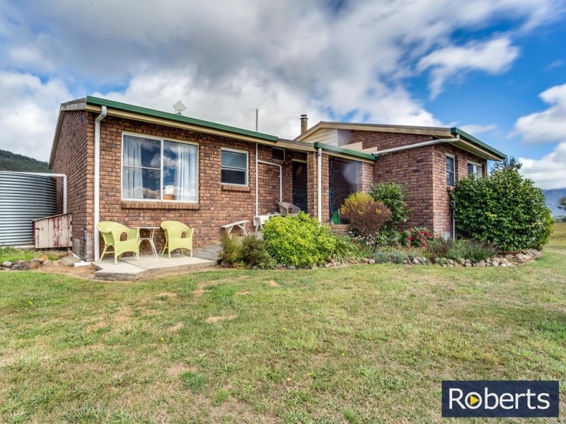10 Junction Road, Mole Creek TAS 7304