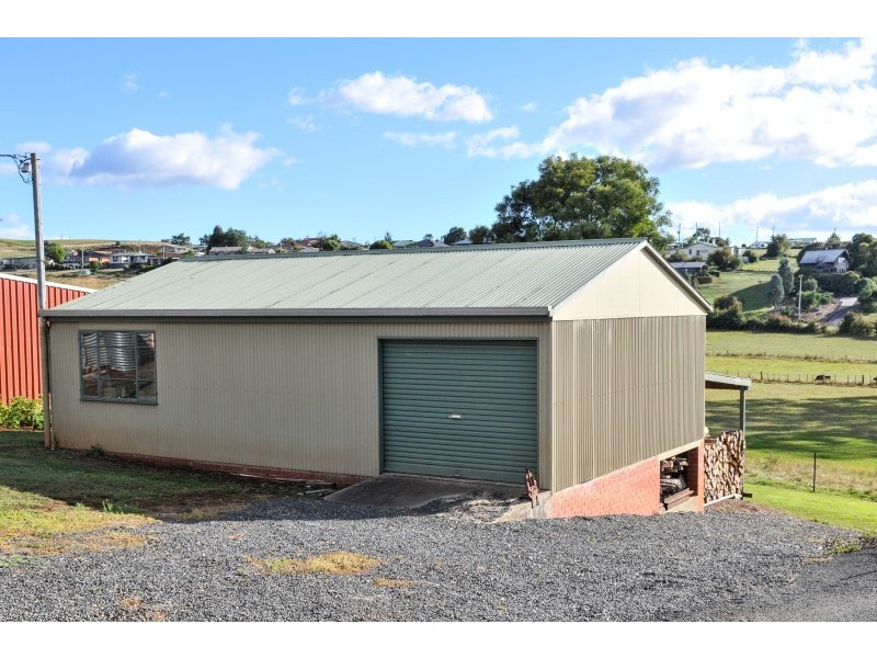 61 West Church Street, Deloraine TAS 7304