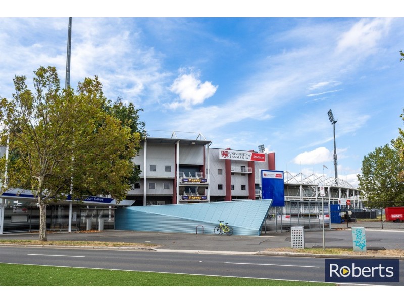 4 Russell Street, Invermay TAS 7248