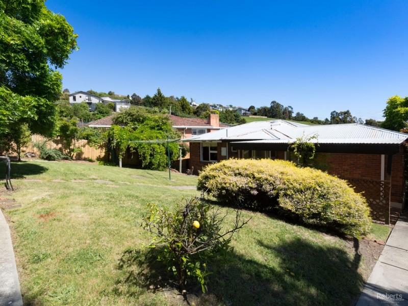 17 Atlas Street, Newstead TAS 7250