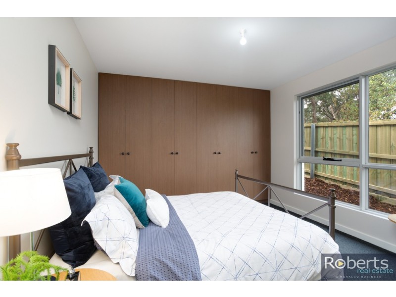 2/138 Outram St, Summerhill TAS 7250