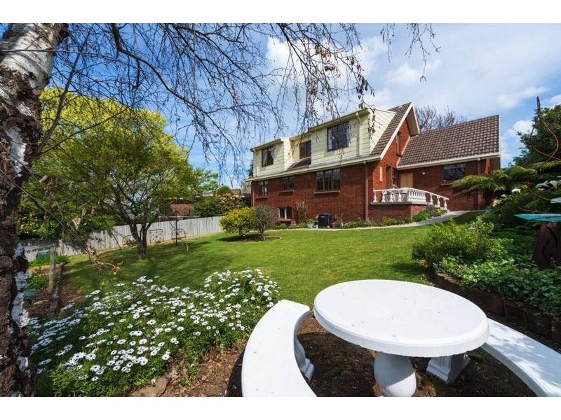 17 Beech Road, Norwood TAS 7250