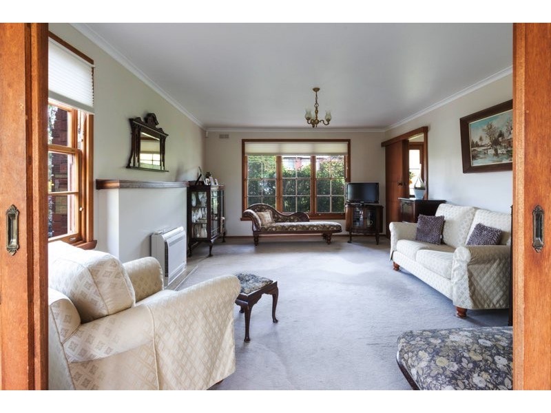 17 Beech Road, Norwood TAS 7250