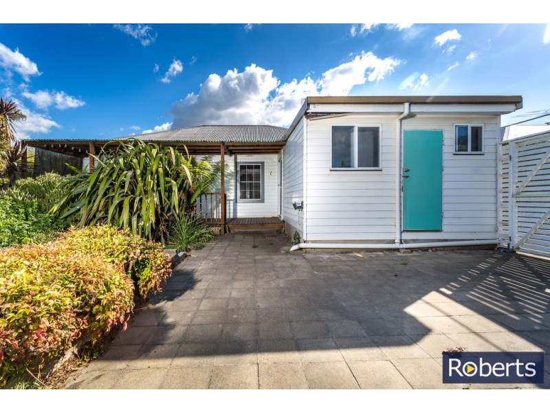 5 Sherriff St, Newstead TAS 7250