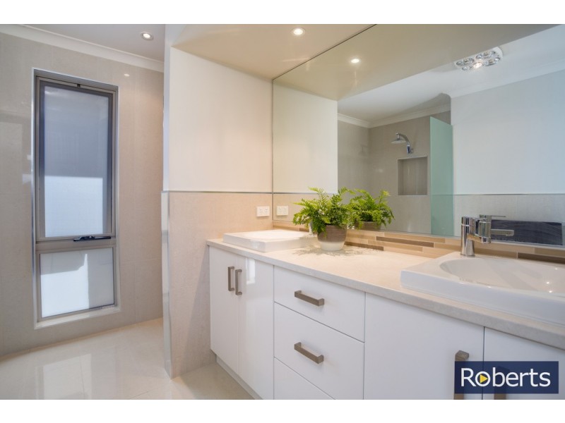 31 Legges Crescent, Prospect TAS 7250