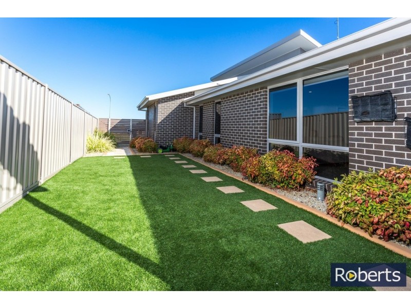31 Legges Crescent, Prospect TAS 7250