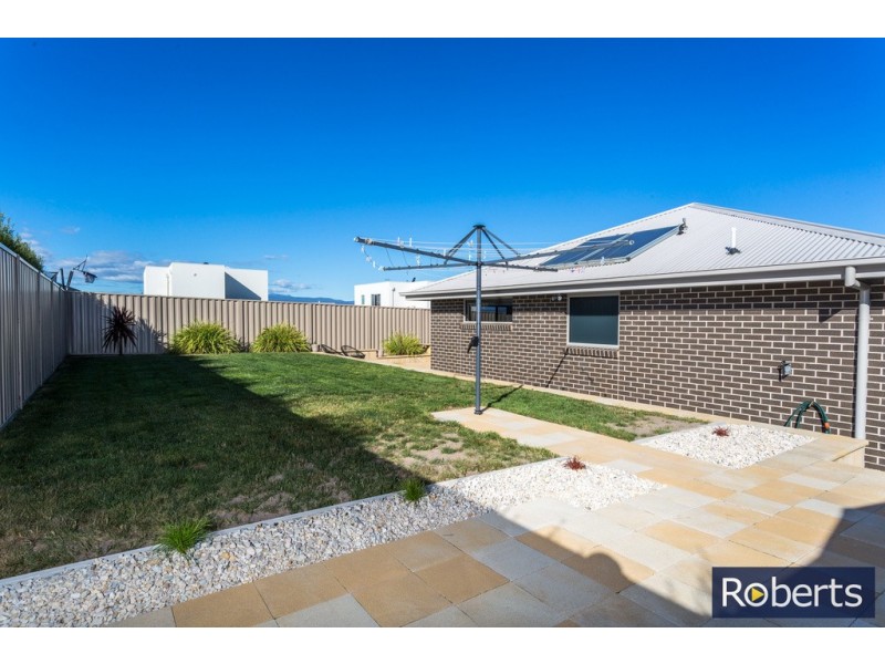 31 Legges Crescent, Prospect TAS 7250