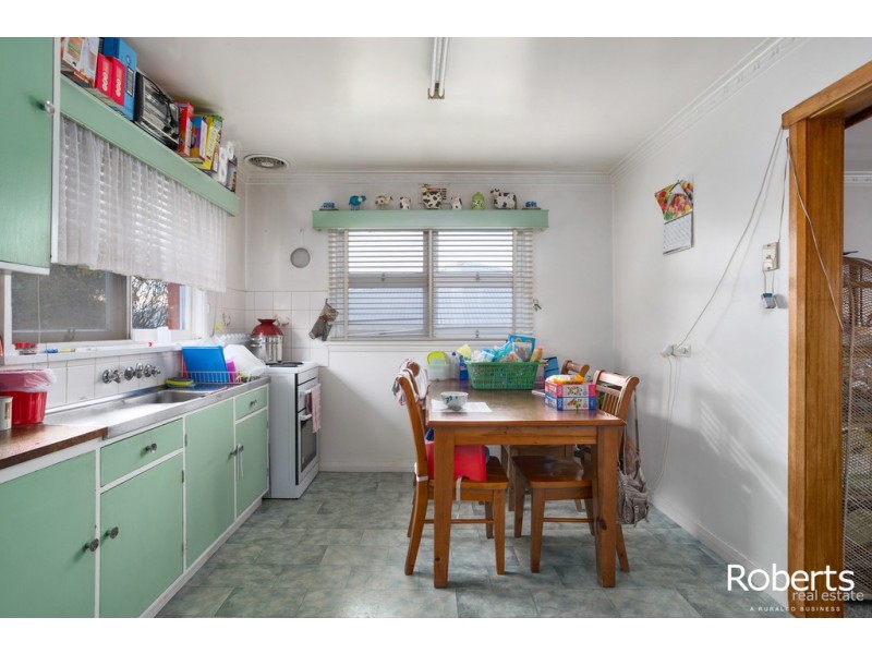 18 Brooklyn Road, Youngtown TAS 7249