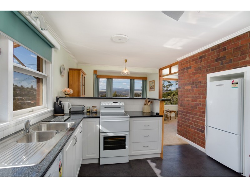 9 Fulford St, Trevallyn TAS 7250