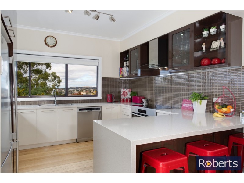 51 Gascoyne St, Kings Meadows TAS 7249