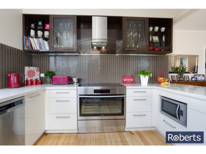 51 Gascoyne St, Kings Meadows TAS 7249