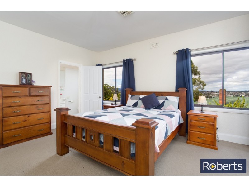 51 Gascoyne St, Kings Meadows TAS 7249