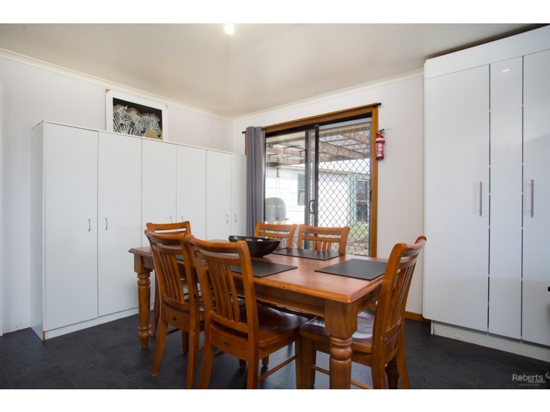 12 Emita Parade, Waverley TAS 7250