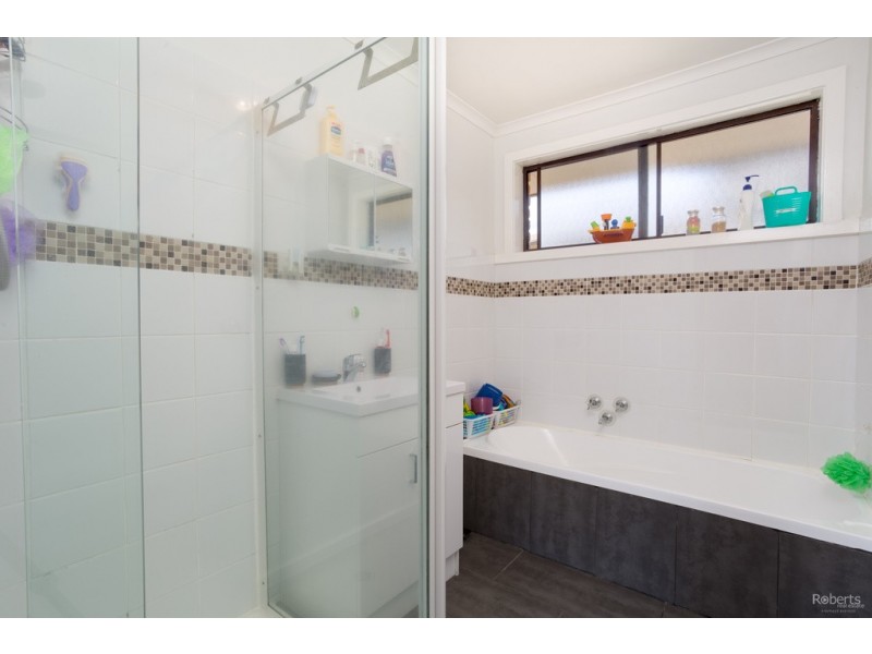 12 Emita Parade, Waverley TAS 7250