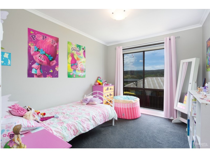 12 Emita Parade, Waverley TAS 7250