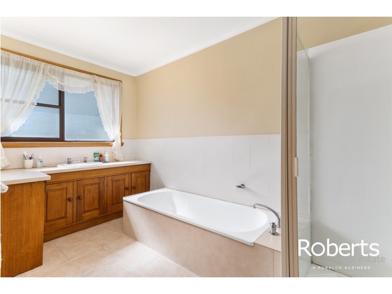 4 Leeds Lane, Prospect Vale TAS 7250