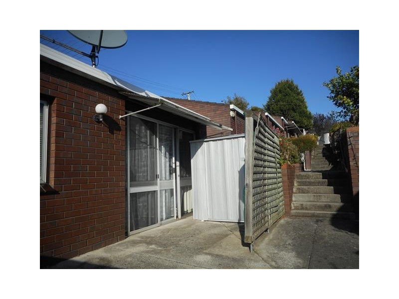 11/17 Hillside Crescent, West Launceston TAS 7250