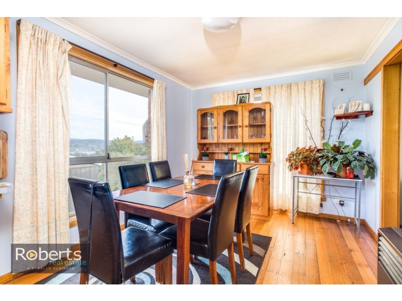 30 Bronzewing Avenue, Newnham TAS 7248