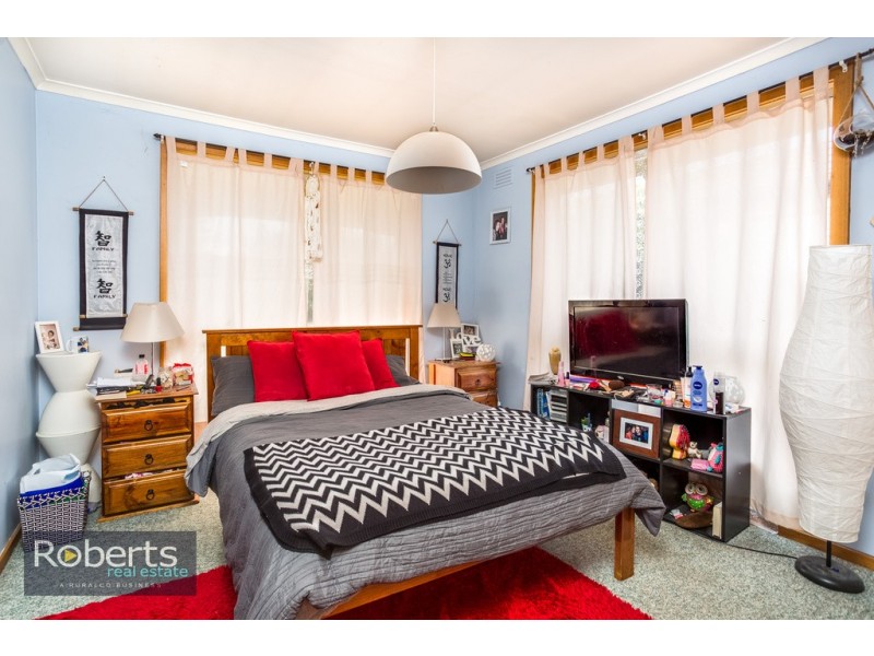 30 Bronzewing Avenue, Newnham TAS 7248