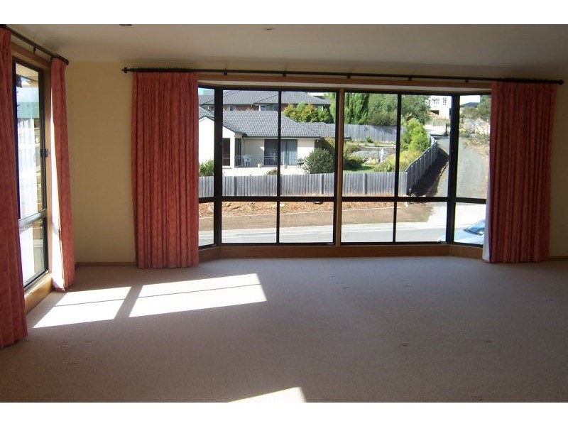 10 Jacqueline Place, Riverside TAS 7250