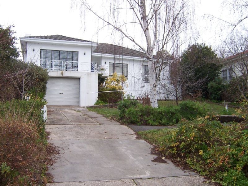 16 Broadview Crescent, Trevallyn TAS 7250