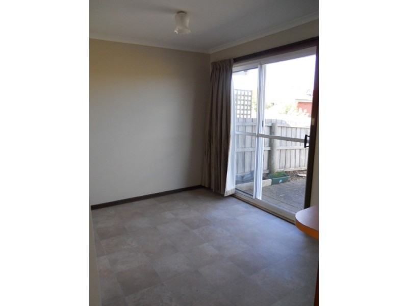 2/201 Alanvale Road, Newnham TAS 7248