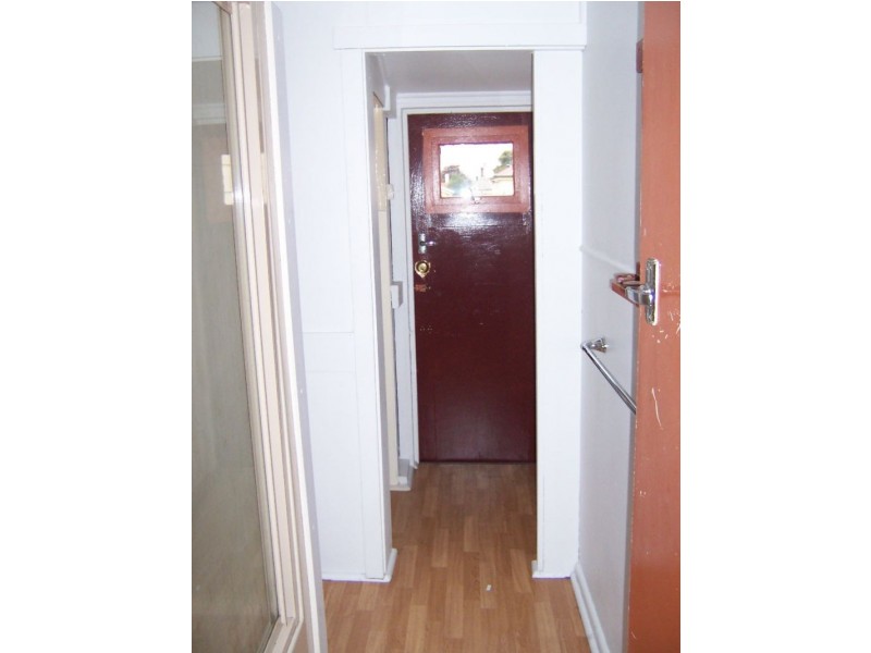 Flat – 10 Thistle Street, South Launceston TAS 7249