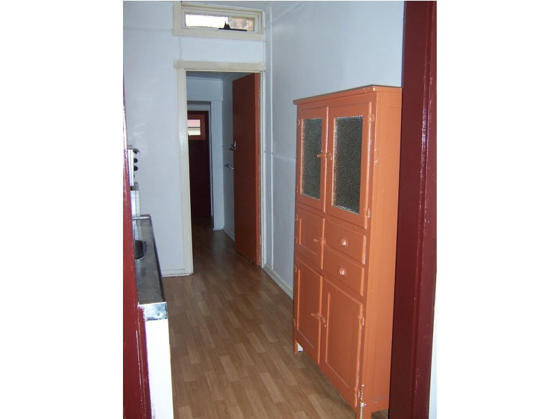 Flat – 10 Thistle Street, South Launceston TAS 7249