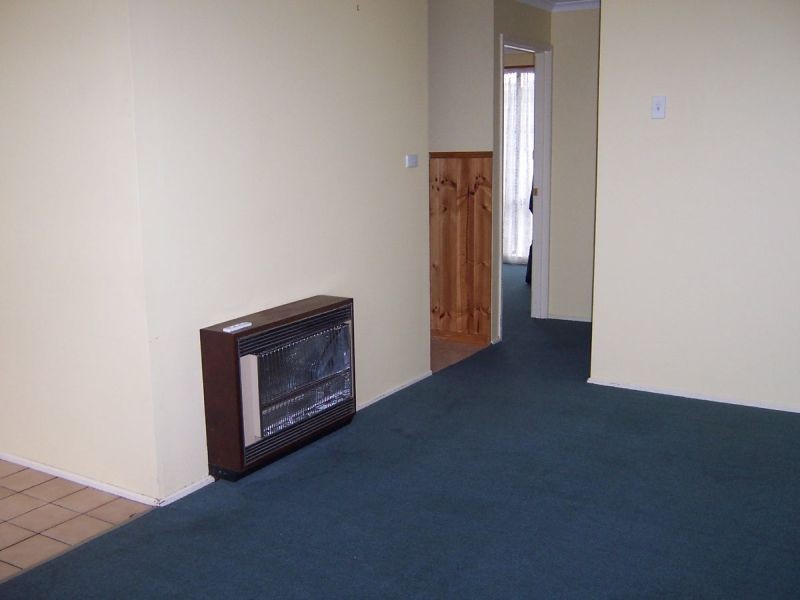 2/22 Bishops Drive, Newnham TAS 7248