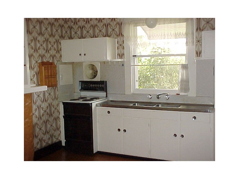 17 Birdwood Street, Mowbray TAS 7248