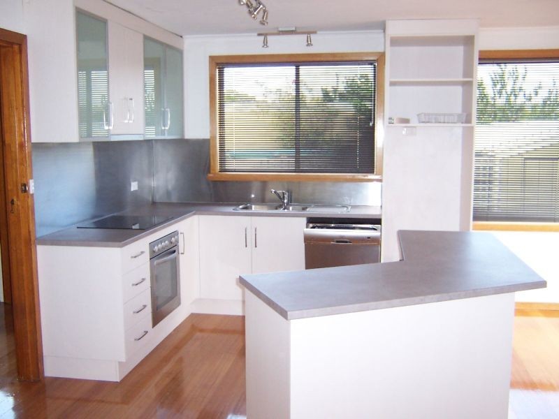 3 Rowland Crescent, Summerhill TAS 7250