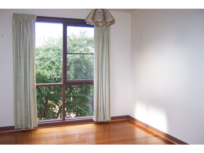 18 Woolston Street, Trevallyn TAS 7250