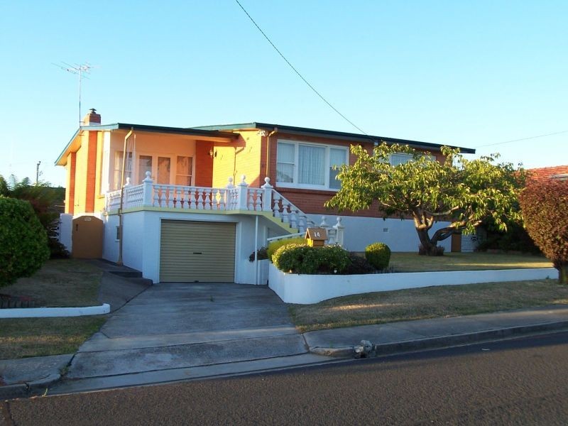 14 Ronneby Road, Newnham TAS 7248