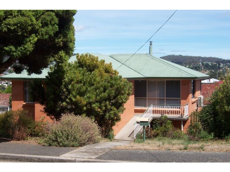 14 Chungon Crescent, South Launceston TAS 7249