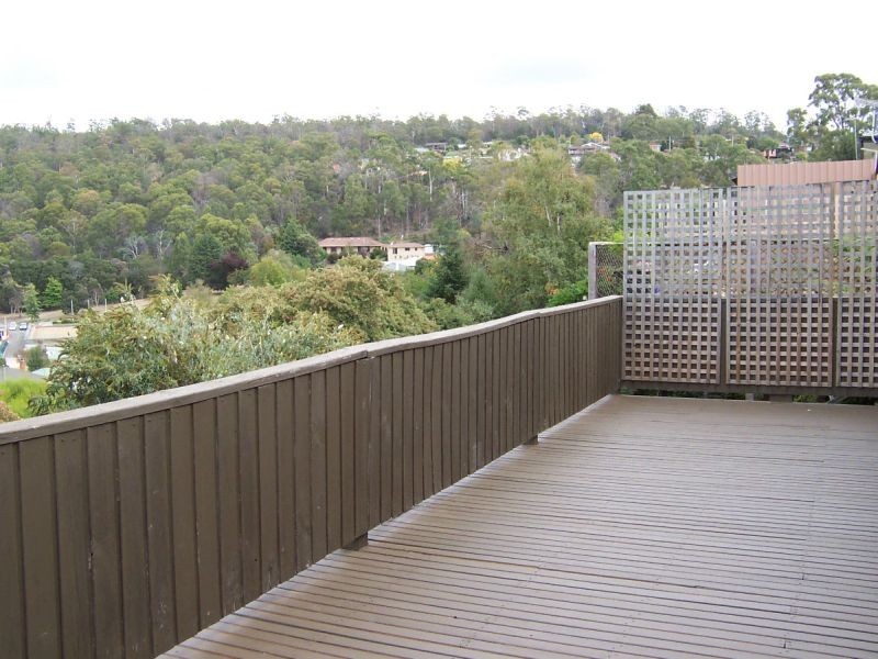 3 Veulalee Ave, Trevallyn TAS 7250