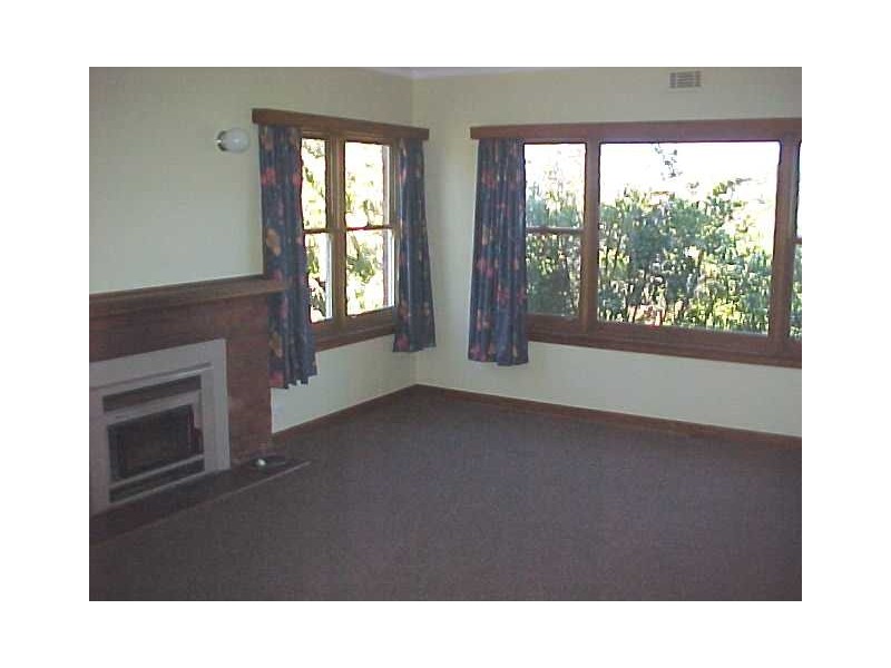 11 Summit Road, Trevallyn TAS 7250