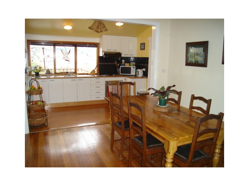 6 Westbury Road, South Launceston TAS 7249