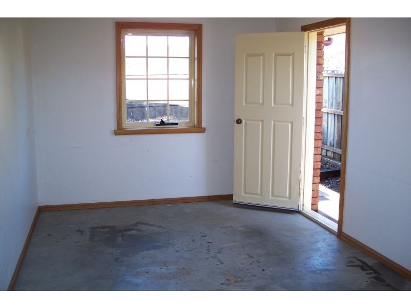 2/127 Cormiston Road, Riverside TAS 7250