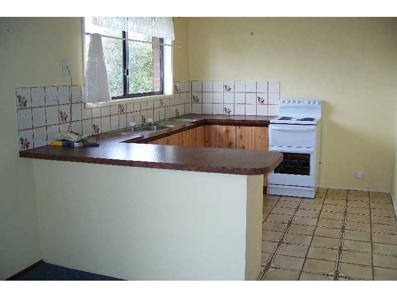 4/22 Bishops Drive, Newnham TAS 7248