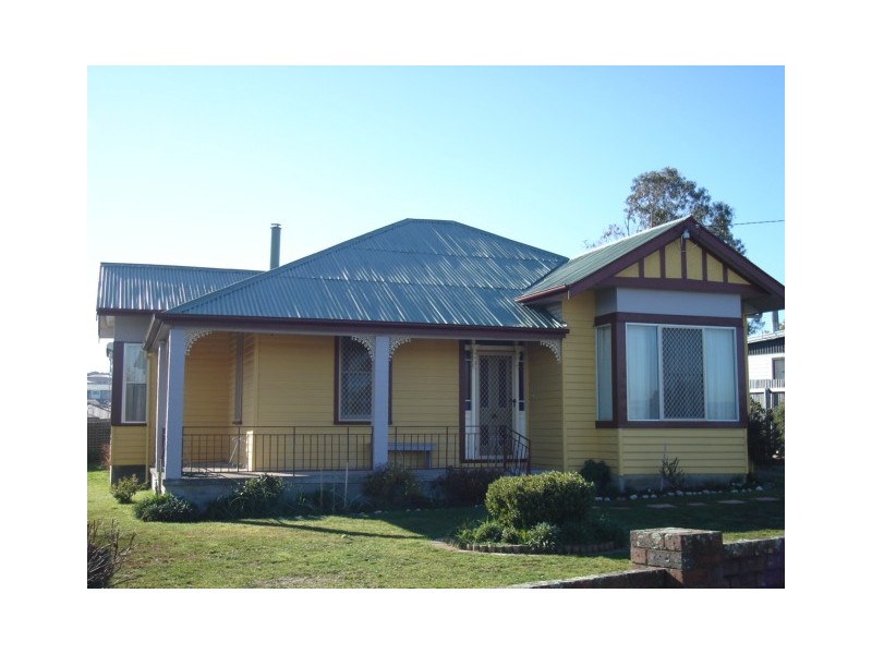 136 Alanvale Road, Newnham TAS 7248