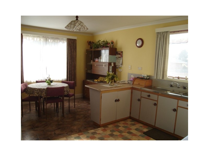 136 Alanvale Road, Newnham TAS 7248