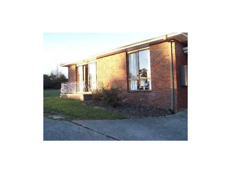 1/49 Country Club Avenue, Prospect TAS 7250