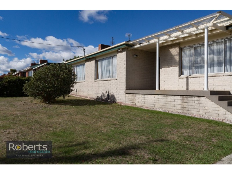 49 Cornwall Crescent, Newnham TAS 7248