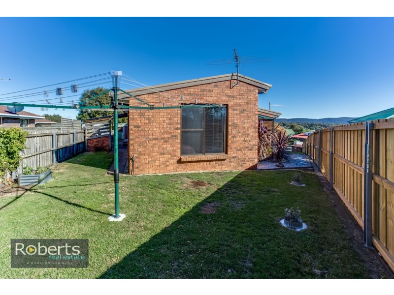 27 Michael St, Summerhill TAS 7250