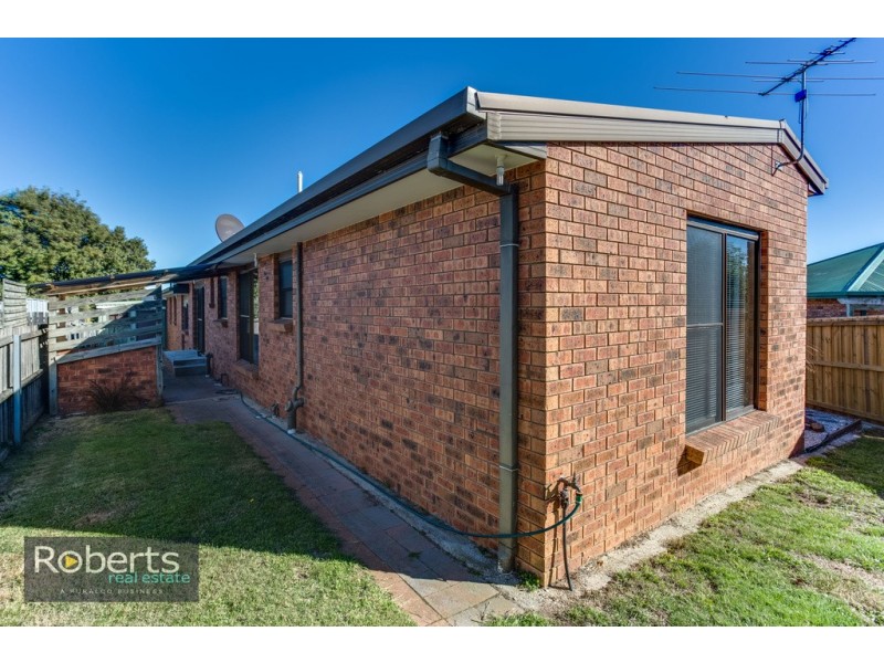 27 Michael St, Summerhill TAS 7250