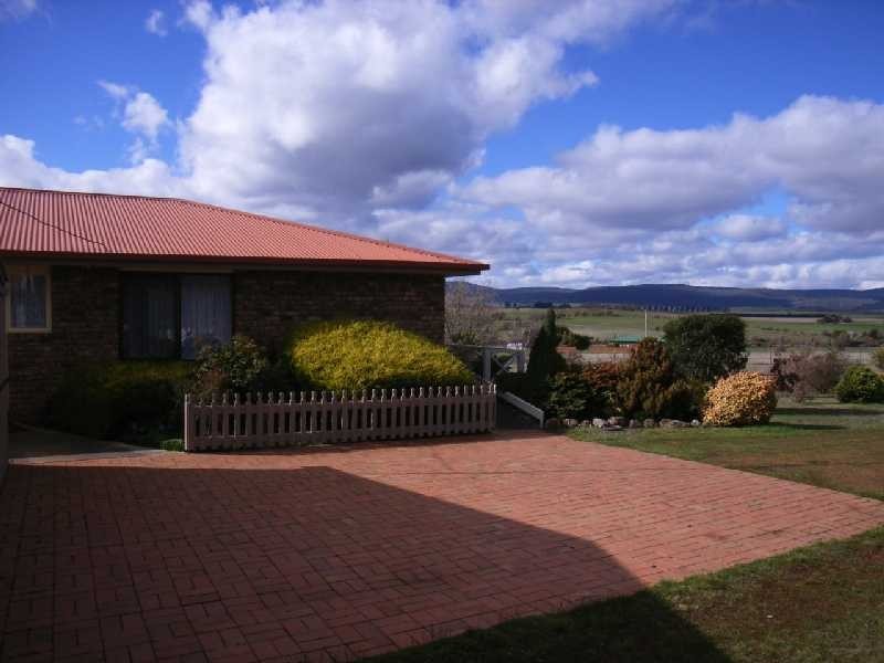 56 Bridge Street, Campbell Town TAS 7210