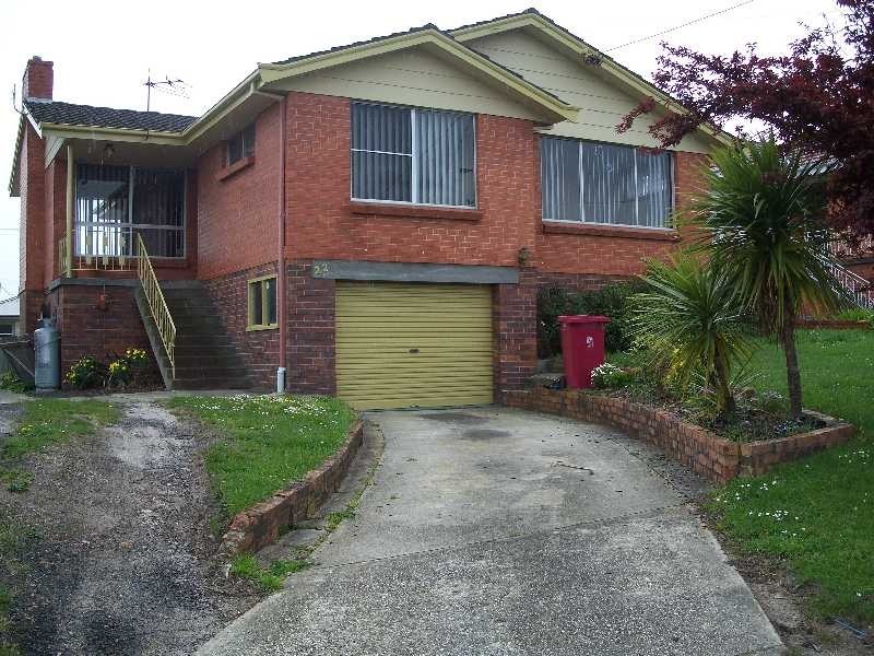 22 Cornwall Crescent, Newnham TAS 7248